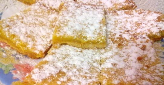 Цитрусовый торт в сахарной пудре
