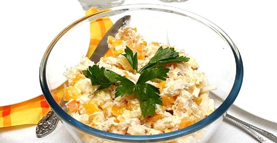 Салат с кукурузой и грибами