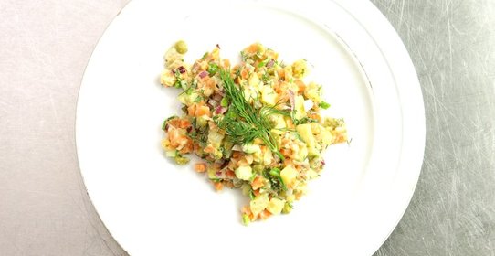 Оливье с лососем