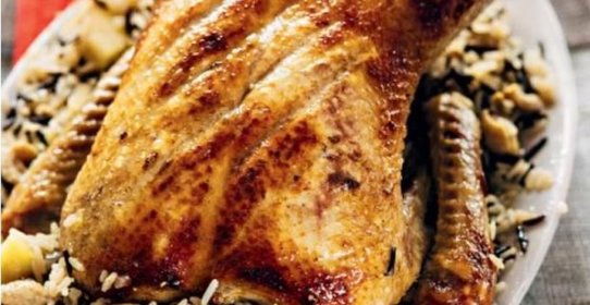 Фаршированная рисом утка