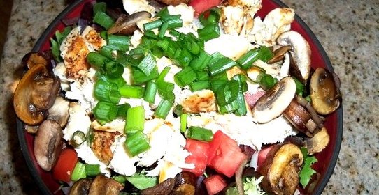 Салат куриный с шампиньонами