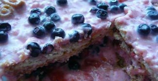 Летний десерт из черники