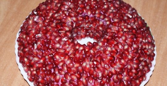 Салат Гранатовый браслет рецепт классический