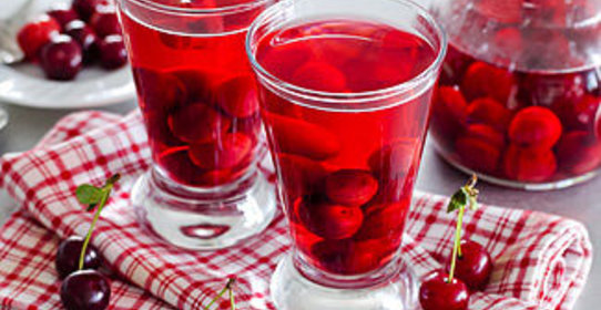 Вишневый компот в мультиварке