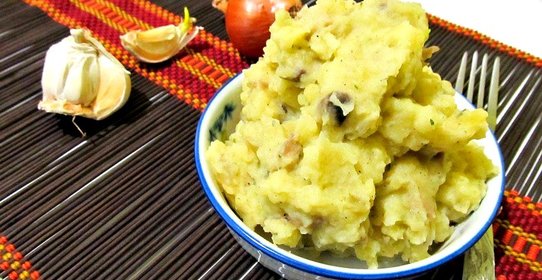 Картофельное пюре с шампиньонами