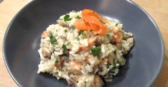 Ризотто с лососем