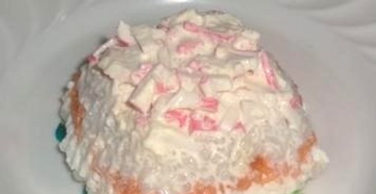 Салат с яичным желтком