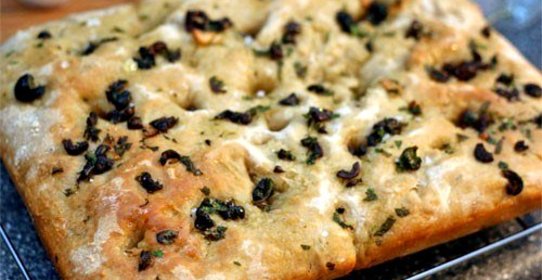 Фокачча с оливками