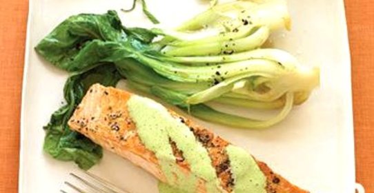 Лосось с китайской капустой и васаби