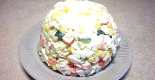Салат из крабовых палочек и пекинской капусты