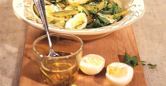 Картофельный салат со щавелем