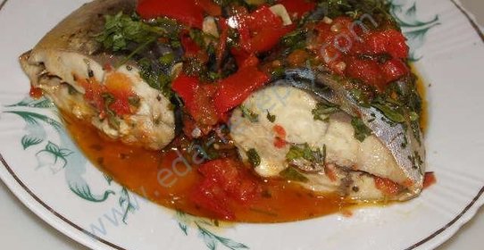 Жареная скумбрия на сковороде