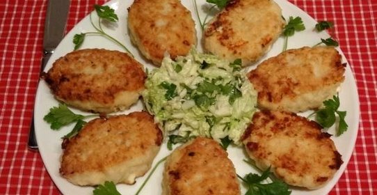 Рыбные котлеты из хека