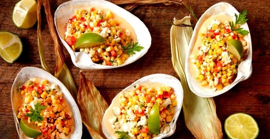 Мексиканский салат с кукурузой