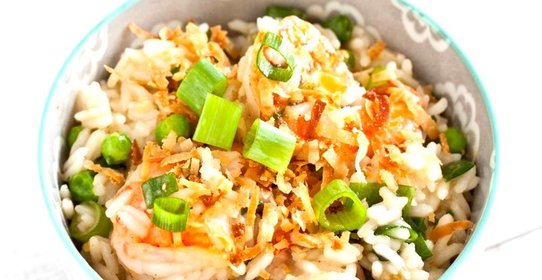 Салат с креветками и мандаринами