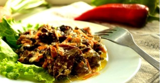 Морковь с грибами тушеная