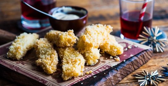 Гужоны из рыбы с острым майонезом