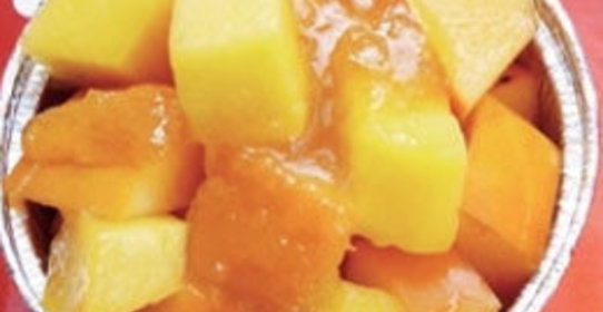 Салат из хурмы и манго