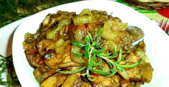 Утиная печень с грибами