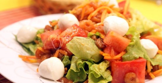 Салат с корейской морковью и креветками