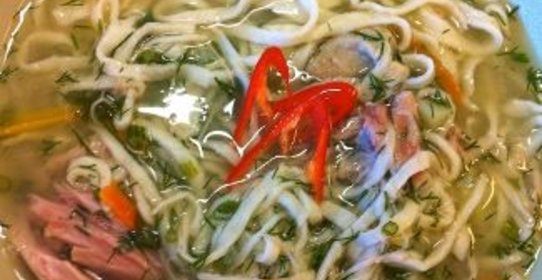 Домашняя лапша с перцем чили