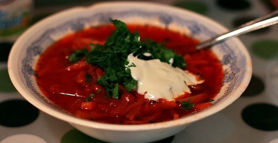 Постный борщ со свеклой и фасолью