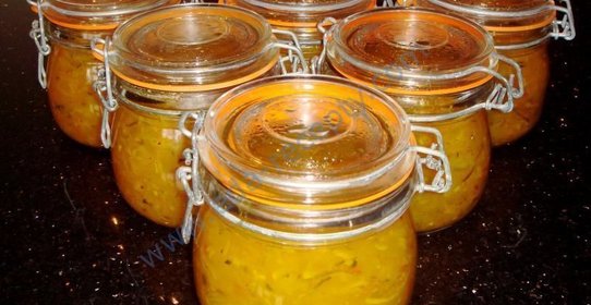 Салат из кабачков с морковью и майонезом