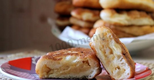 Пирожки с горохом жареные на сковороде