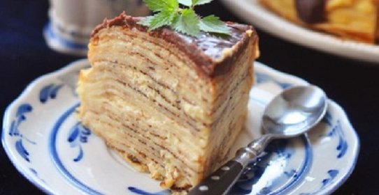 Крепвилль с кремом «Бостон» и шоколадным ганашем