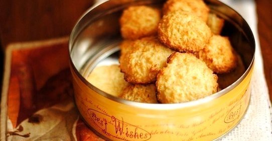 Кокосовое печенье сдобное