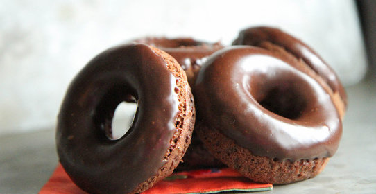 Шоколадные пончики с мятой