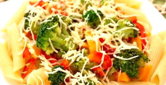 Пенне с брокколи и болгарским перцем