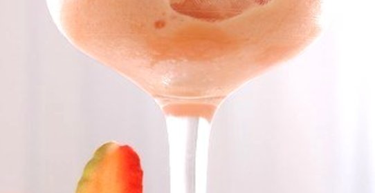 Персиковое йогуртовое мороженое