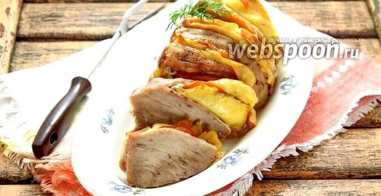 Свинина гармошкой с помидорами и сыром