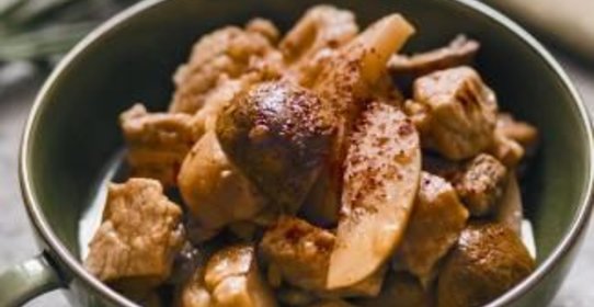 Грибы со свининой и картофелем