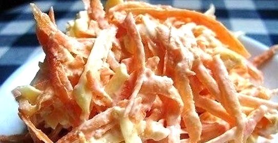 Морковный салат с сыром и чесноком