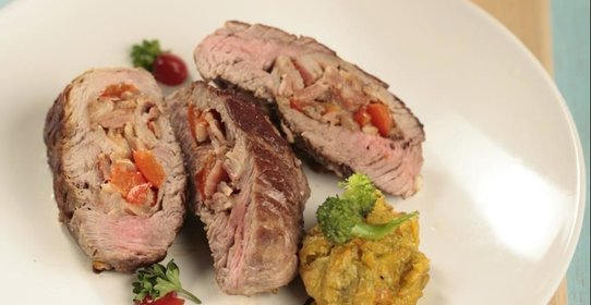 Говяжья вырезка по-будайски