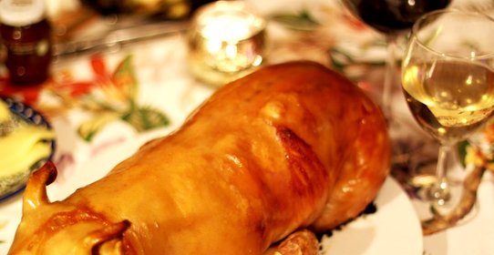 Фаршированный молочный поросенок