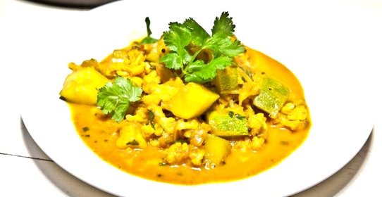 Карри с овощами и горчицей