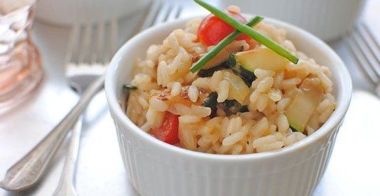 Ризотто с кабачками и помидорами