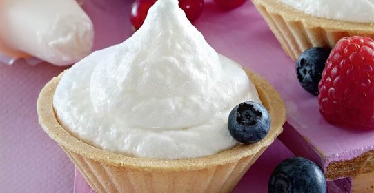 Шоколадные мини-кексы с кремом мокко