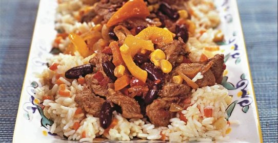 Говядина с овощами и шоколадом