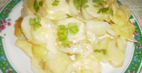 Картофель, запеченный в сыре