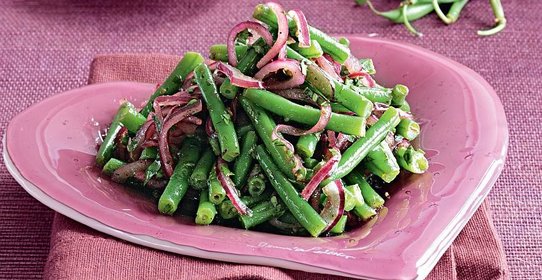 Салат из зеленой стручковой фасоли