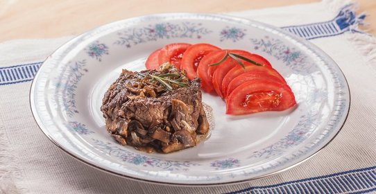 Филе миньон с грибами