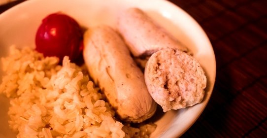 Домашние сардельки из курицы