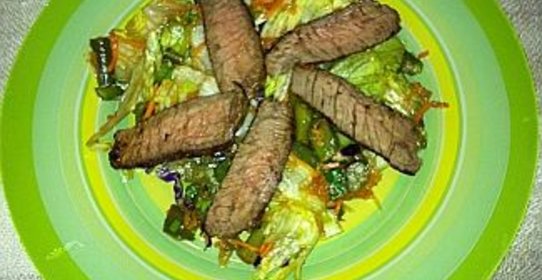 Салат с говядиной