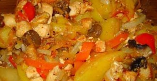 Филе цыпленка с шампиньонами и овощами