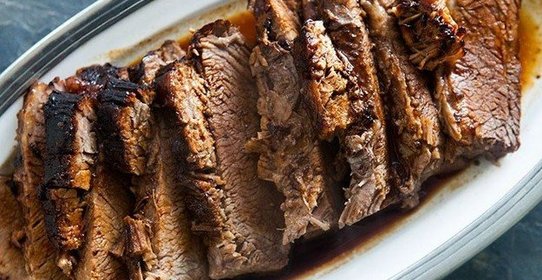 Запеченная говяжья грудинка