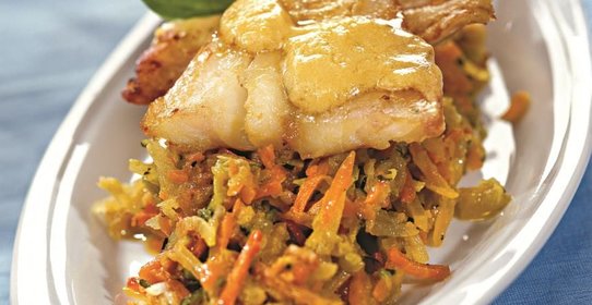 Треска с овощами